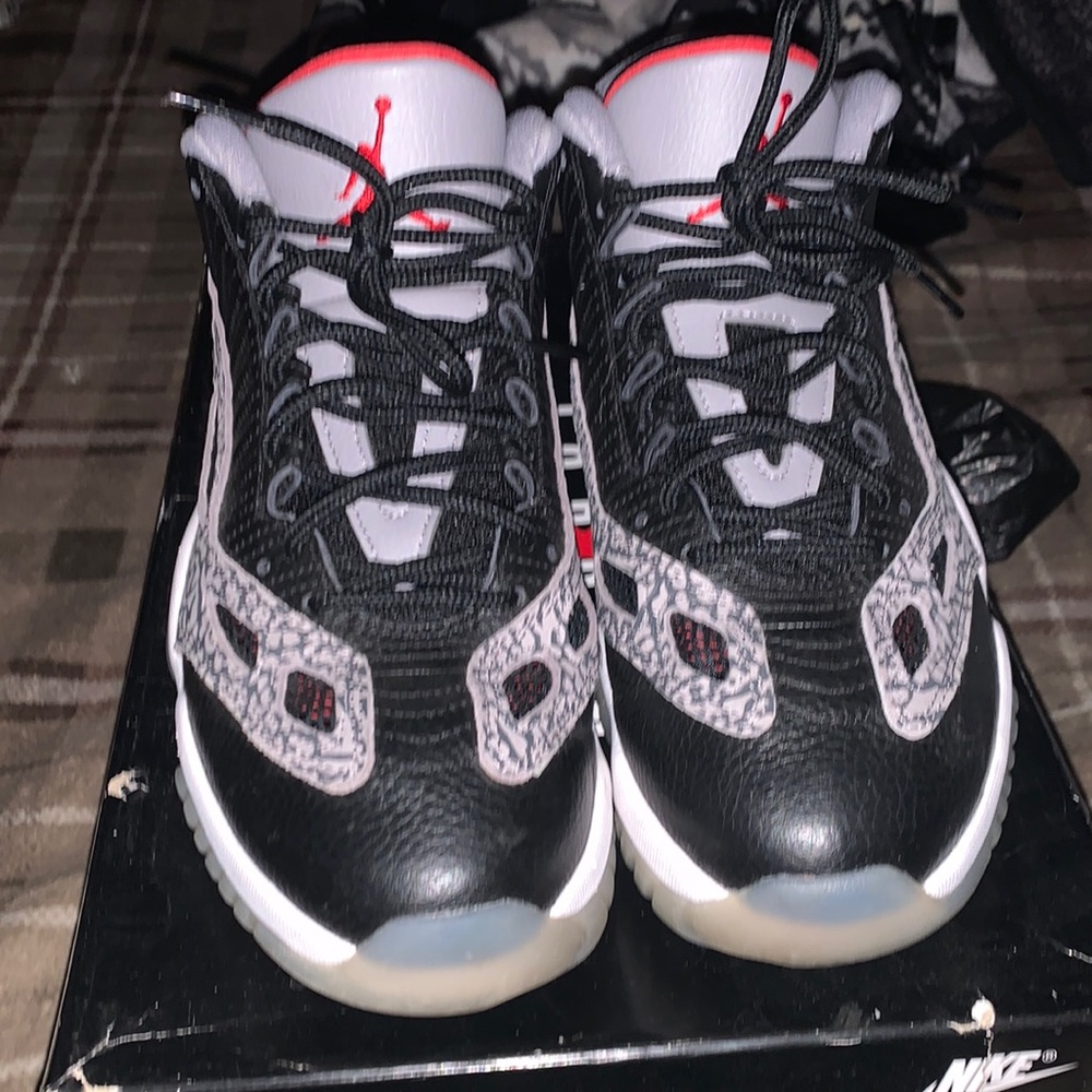 Air Jordan retro 11 Low IE